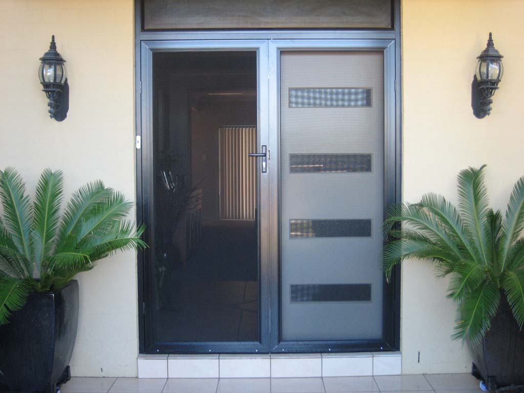 screen doors Macquarie Fields